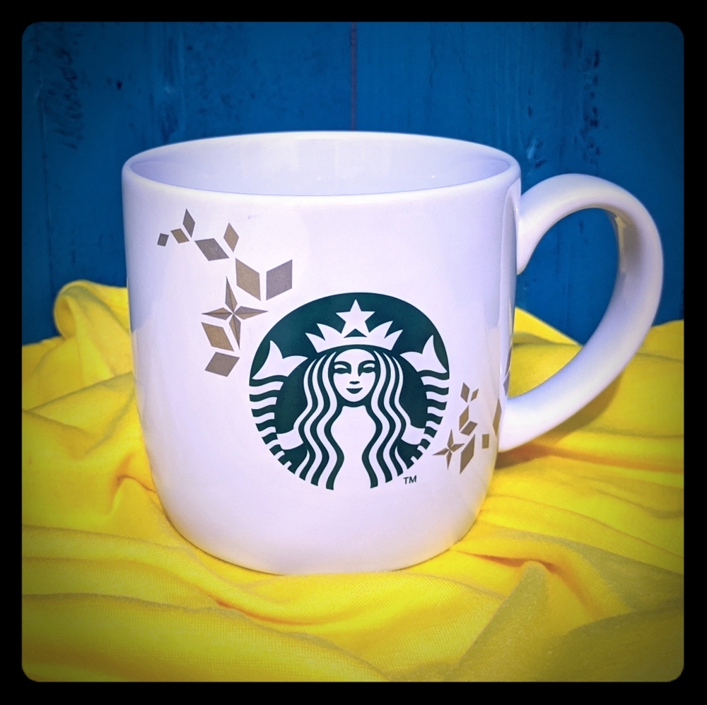 Holiday 2013 - Starbucks Mug - 0009